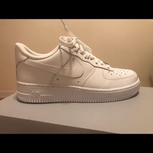 Nike Air Force 1